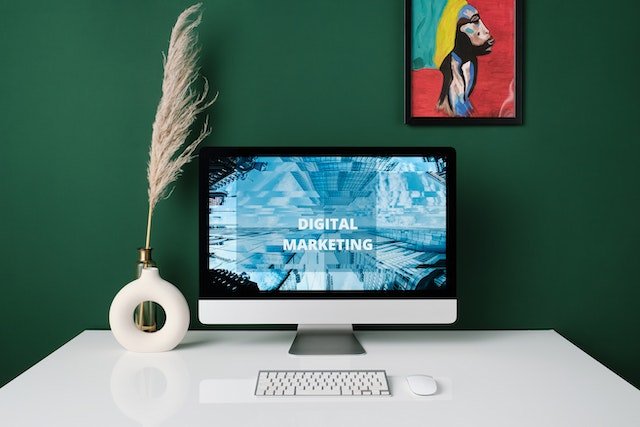 Internet Advertising
